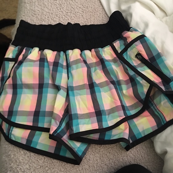lululemon athletica Pants - Lululemon shorts / tracker shorts